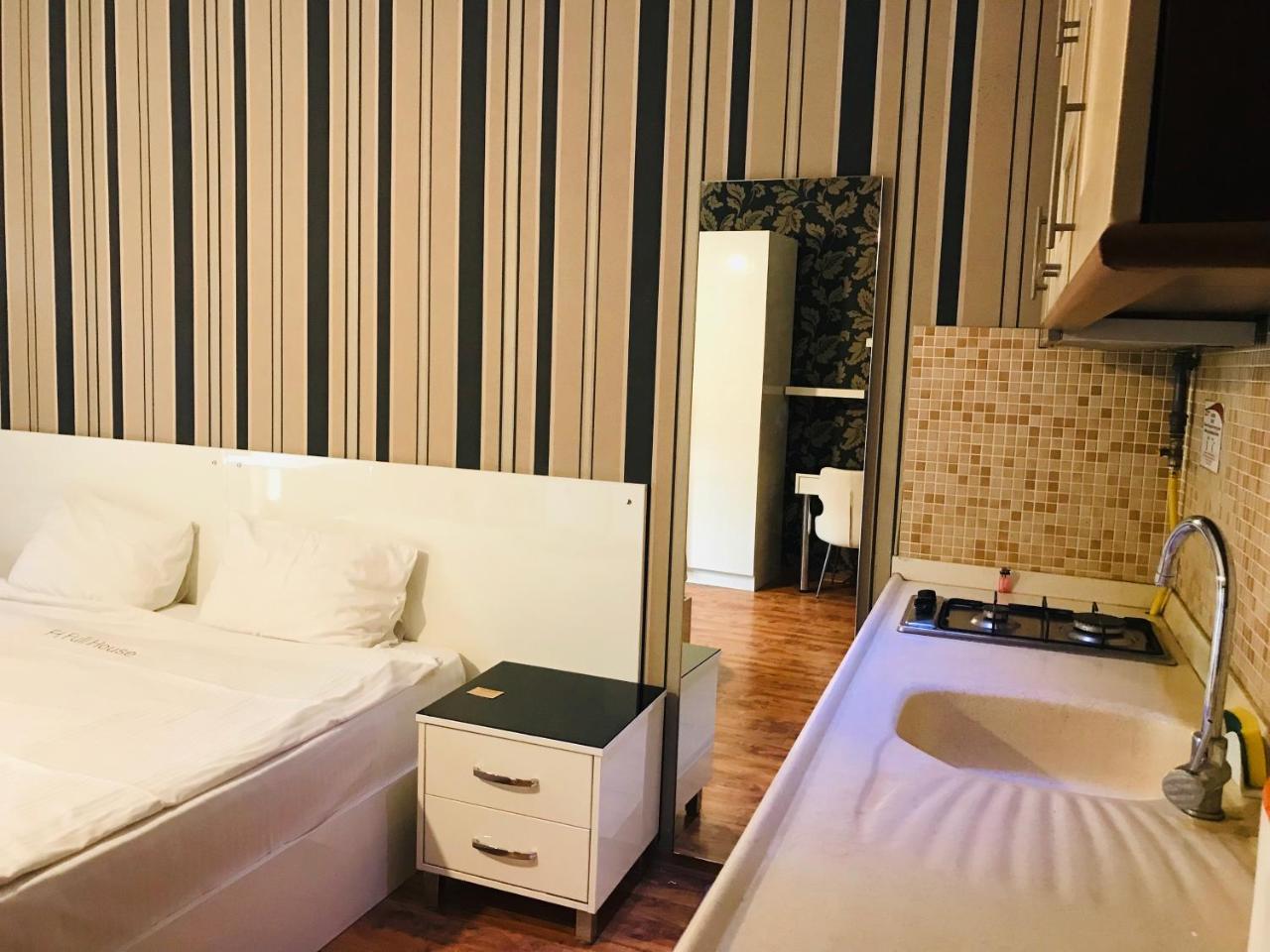 Full House Boutique Hotel Istanbul Exterior foto